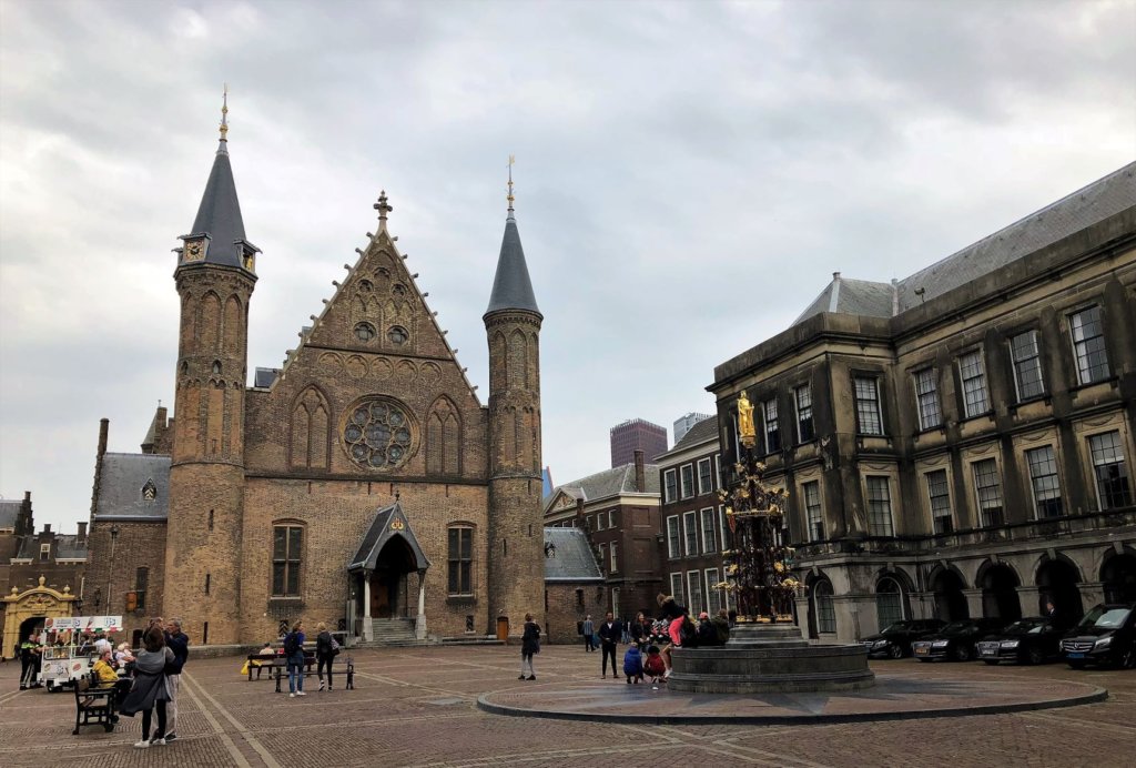 The Binnenhof inner court in The Hague
