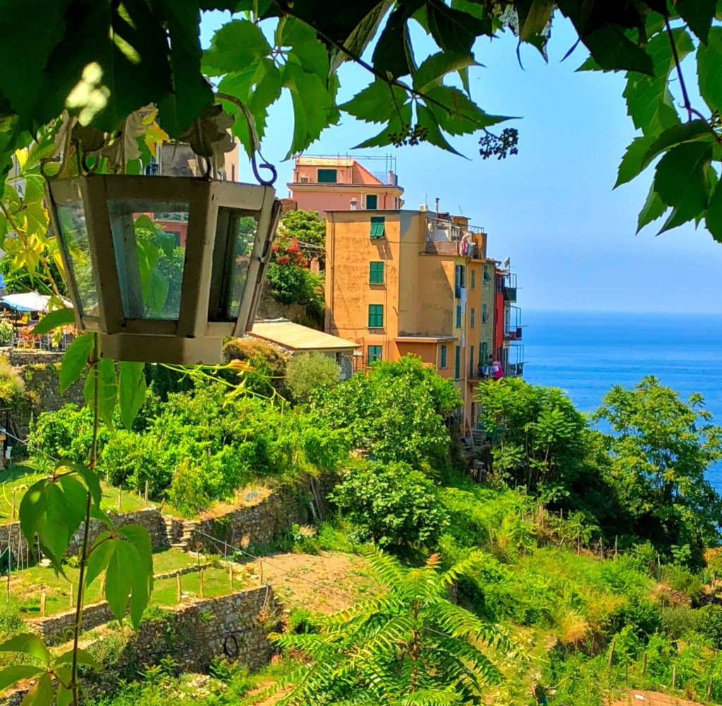 View of the Italian Riviera from Ristorante Terra Rossa in Corniglia.