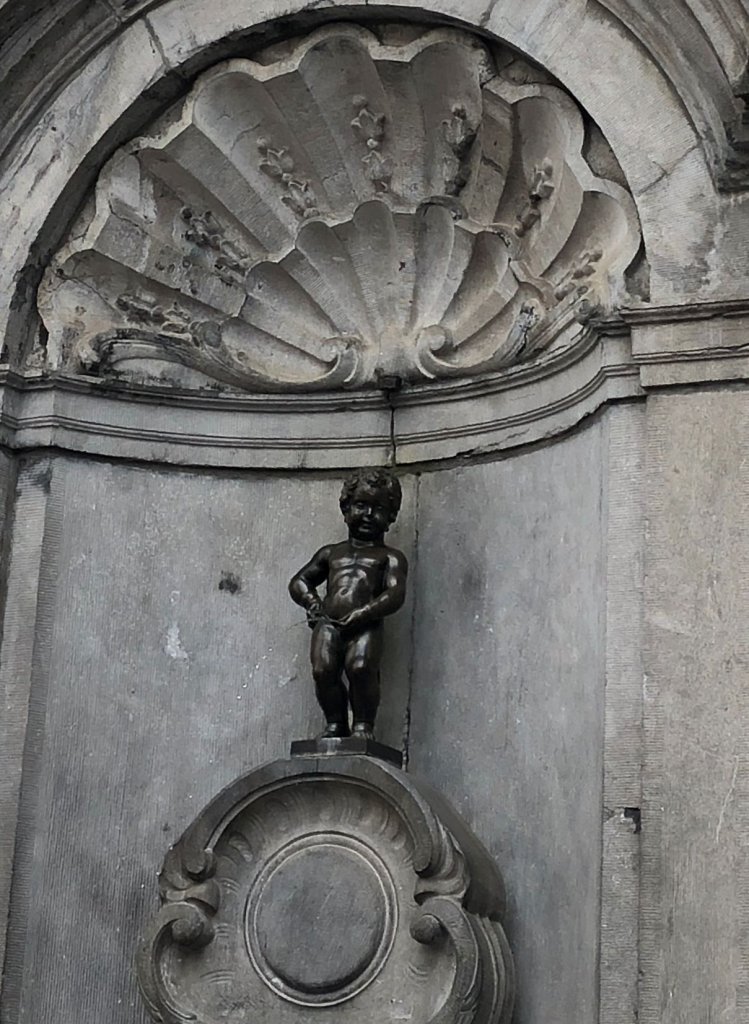 The peeing statue of Manneken Pis in Brussels, Belgium